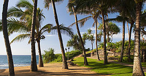 Bild einer Strandpromenade auf der Insel Maui